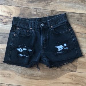 VINTAGE LEVI CUT-OFF SHORTS WITH PATCH ON REAR